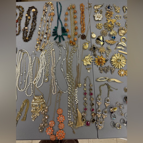 Unlisted items flyer - Picture 11 of 17